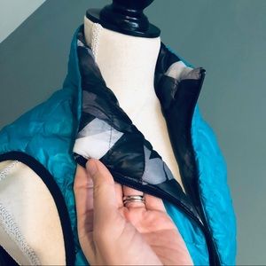 Reversible winter vest